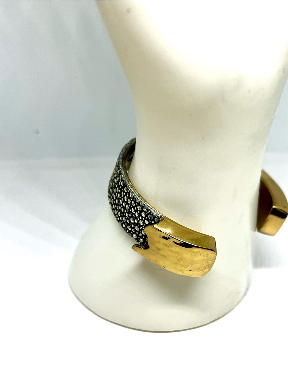 Dallas Stingray Rustic Cuff - Picture 2 of 5